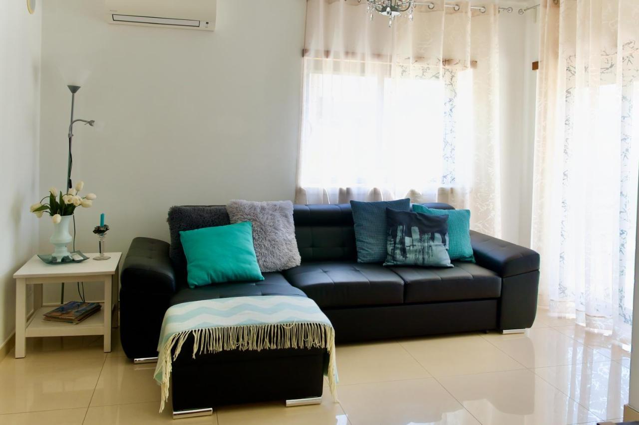 Edificio Tomas Appartement Ferragudo  Buitenkant foto